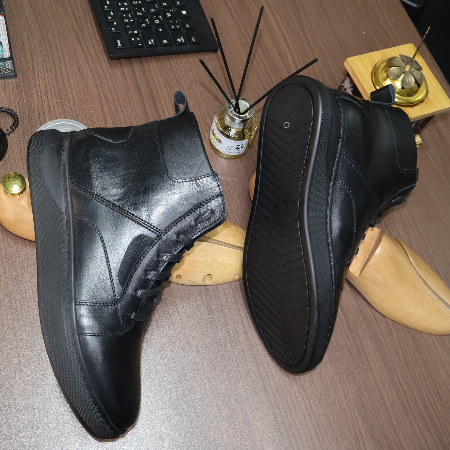 Bottines Montantes en Cuir Lisse Noir